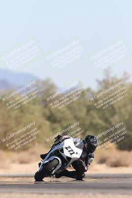 media/Nov-02-2025-CVMA (Sun) [[337aff29ab]]/Race 8-Formula Lightweight Twins Shootout/